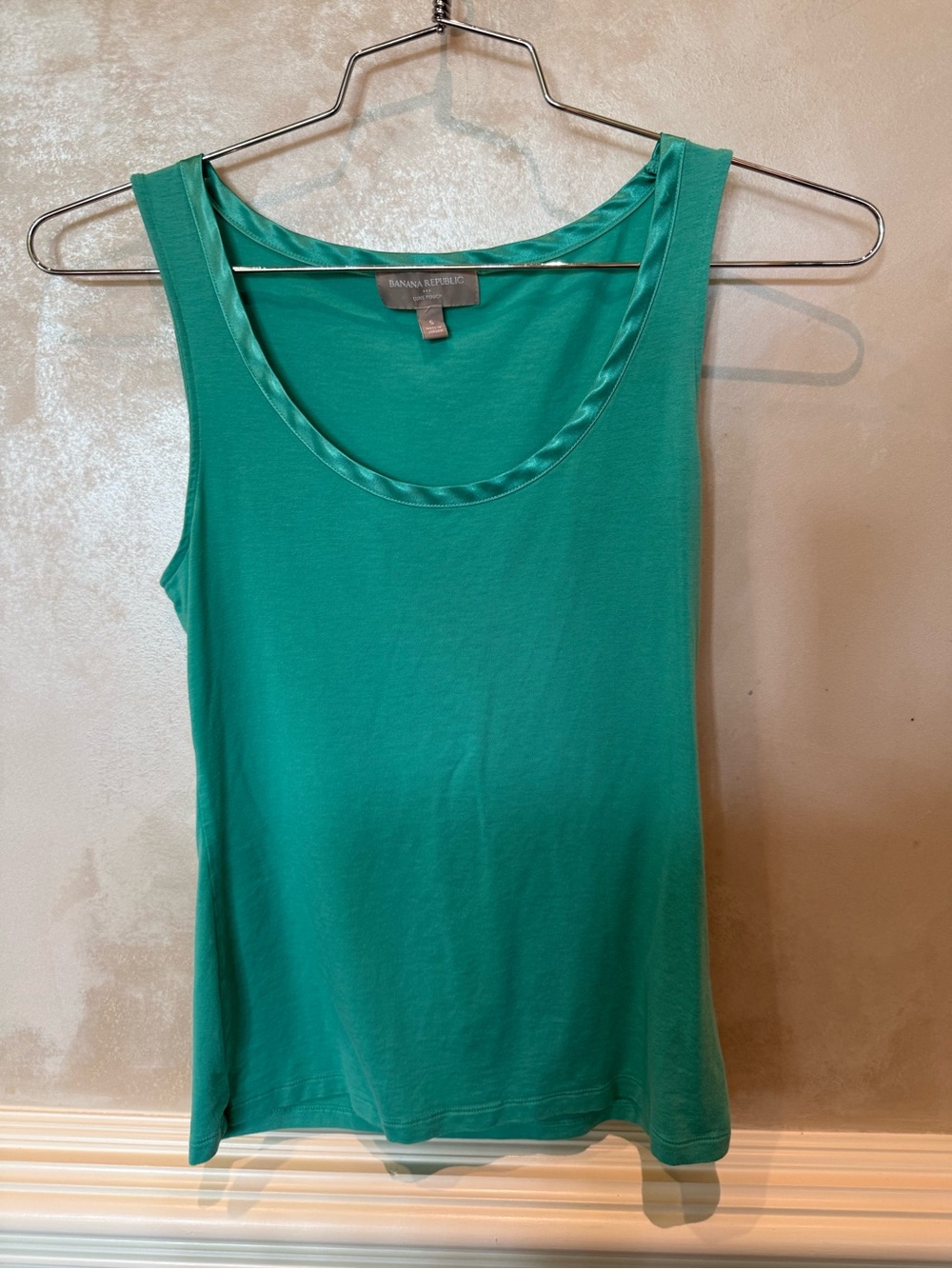 Banana Republic Teal Scoop Neck Tank with Satin Trim